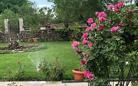 Chez Yvette Bed & Breakfast Garni Armenia